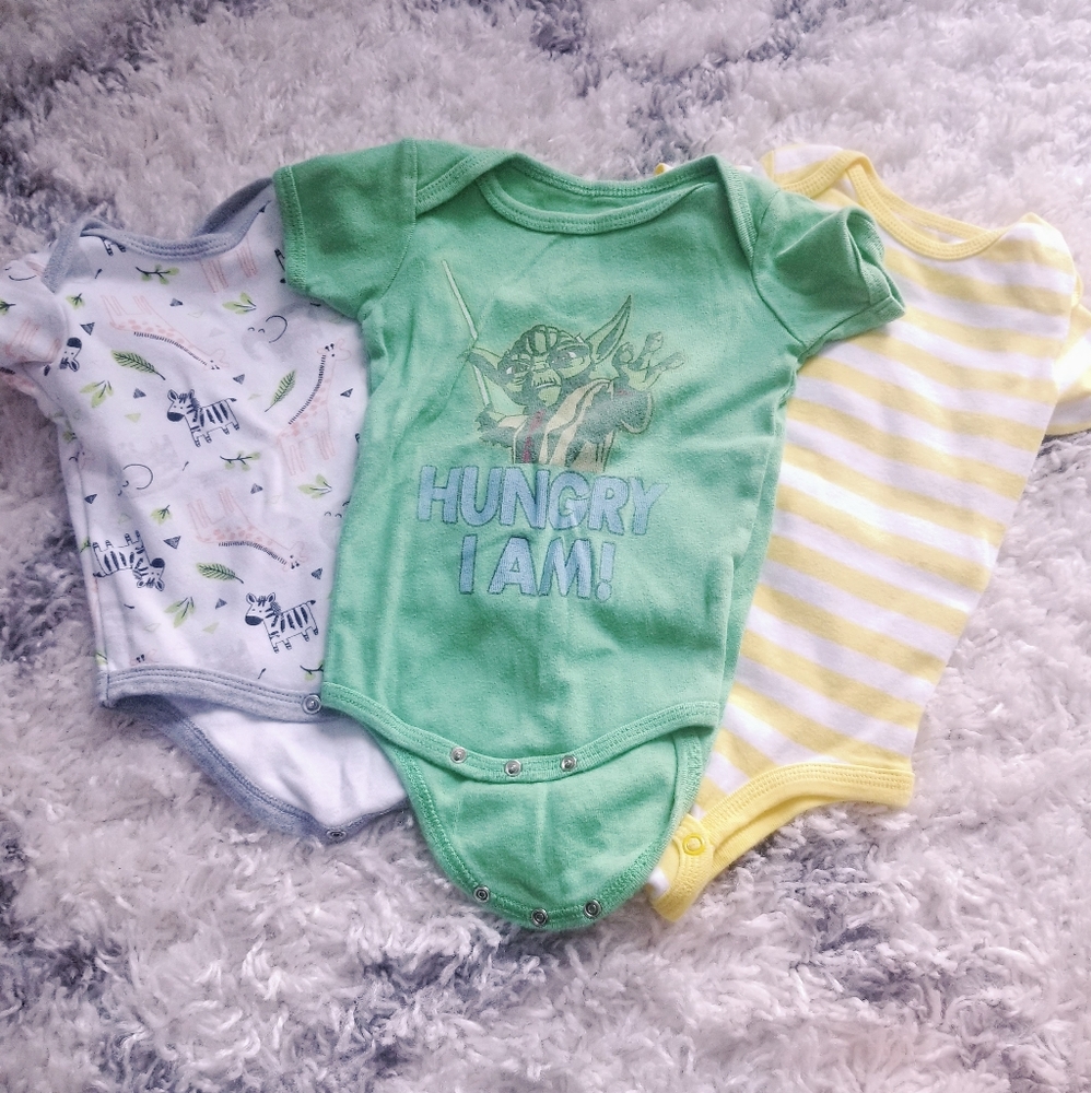 ✨2 for $25✨ 3 pack Onesies